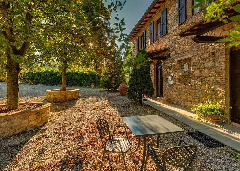 Agriturismo Casanova Di Pescille Сан-Джиміньяно Екстер'єр фото